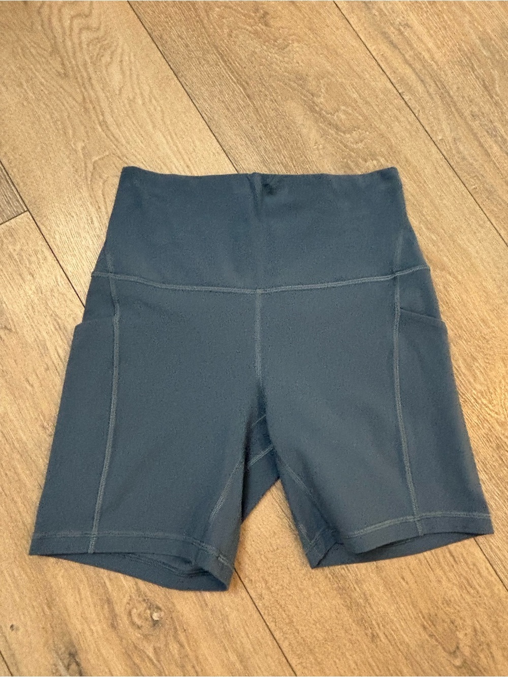 lululemon athletica High-Rise  Shorts